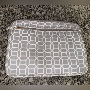 Studioc | Grey & White Art Deco Pattern Soft Laptop Case with Gold Accents